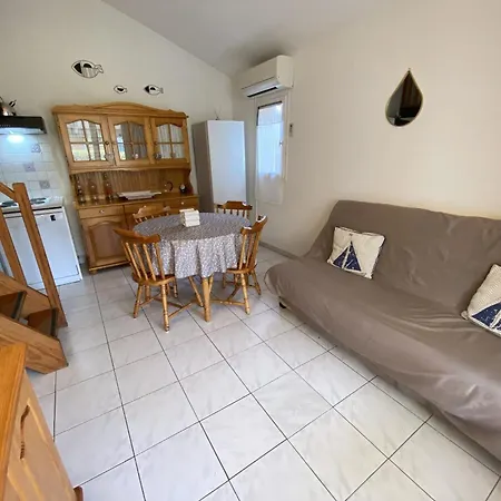 Pavillon Climatise Avec Piscine A 250m De La Plage, Vendres-plage, 6 Pers. - Fr-1-781-1 *